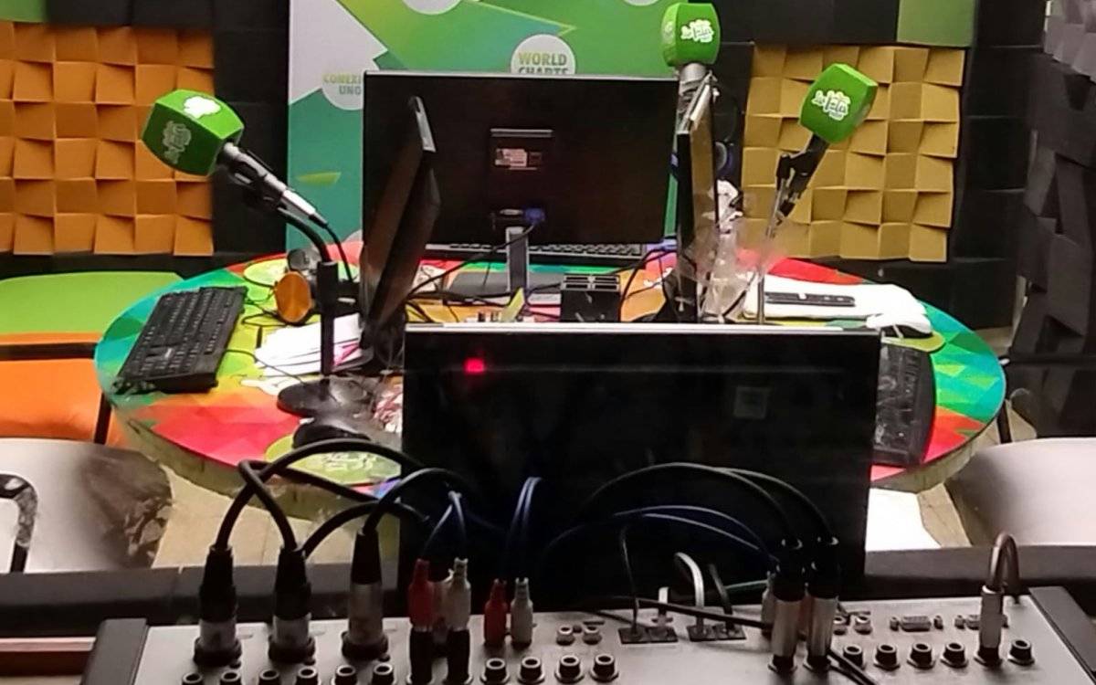 La Isla FM 107.9 Catamarca Argentina